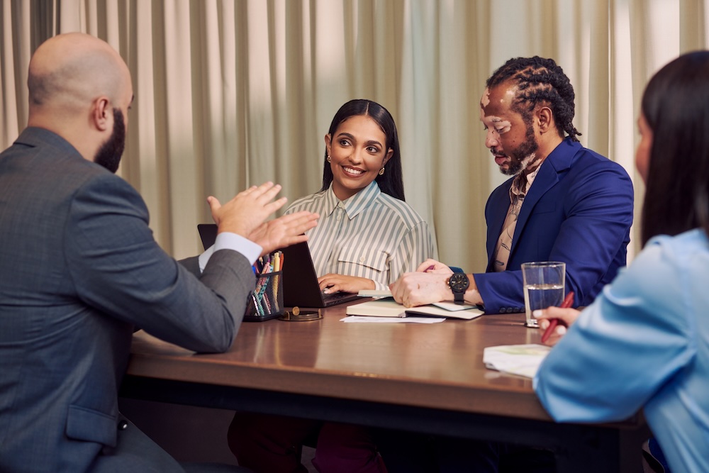 Conference Meeting, photographer Justin Kaneps