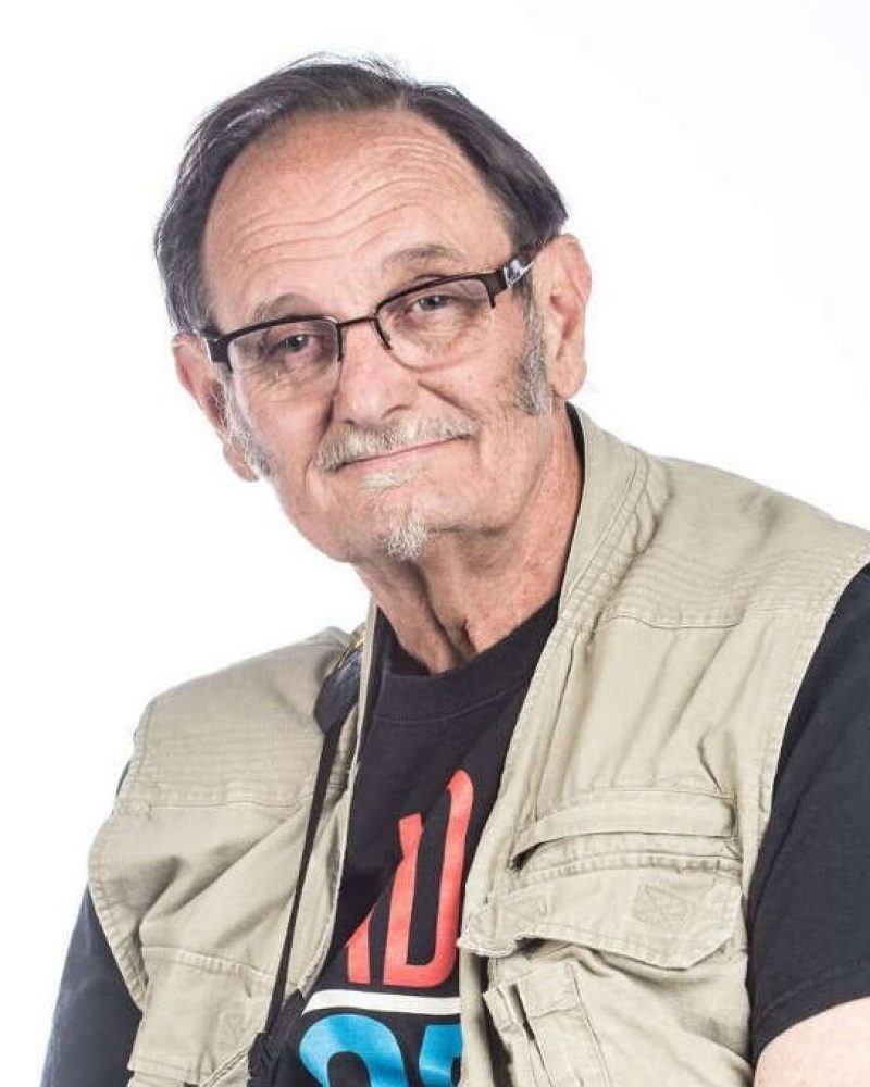 Tom Olin portrait